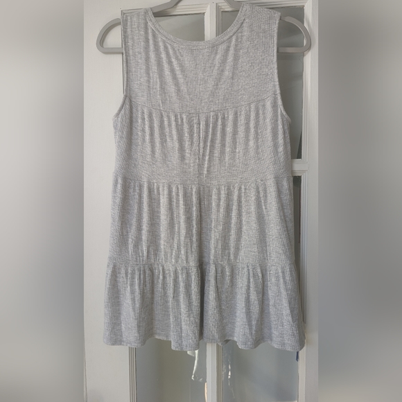 Vera Wang Top - Picture 3 of 3